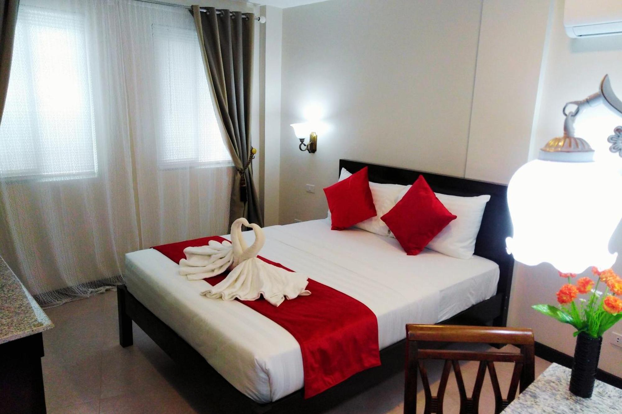 Venezia Suites Hotel Iloilo Zimmer foto