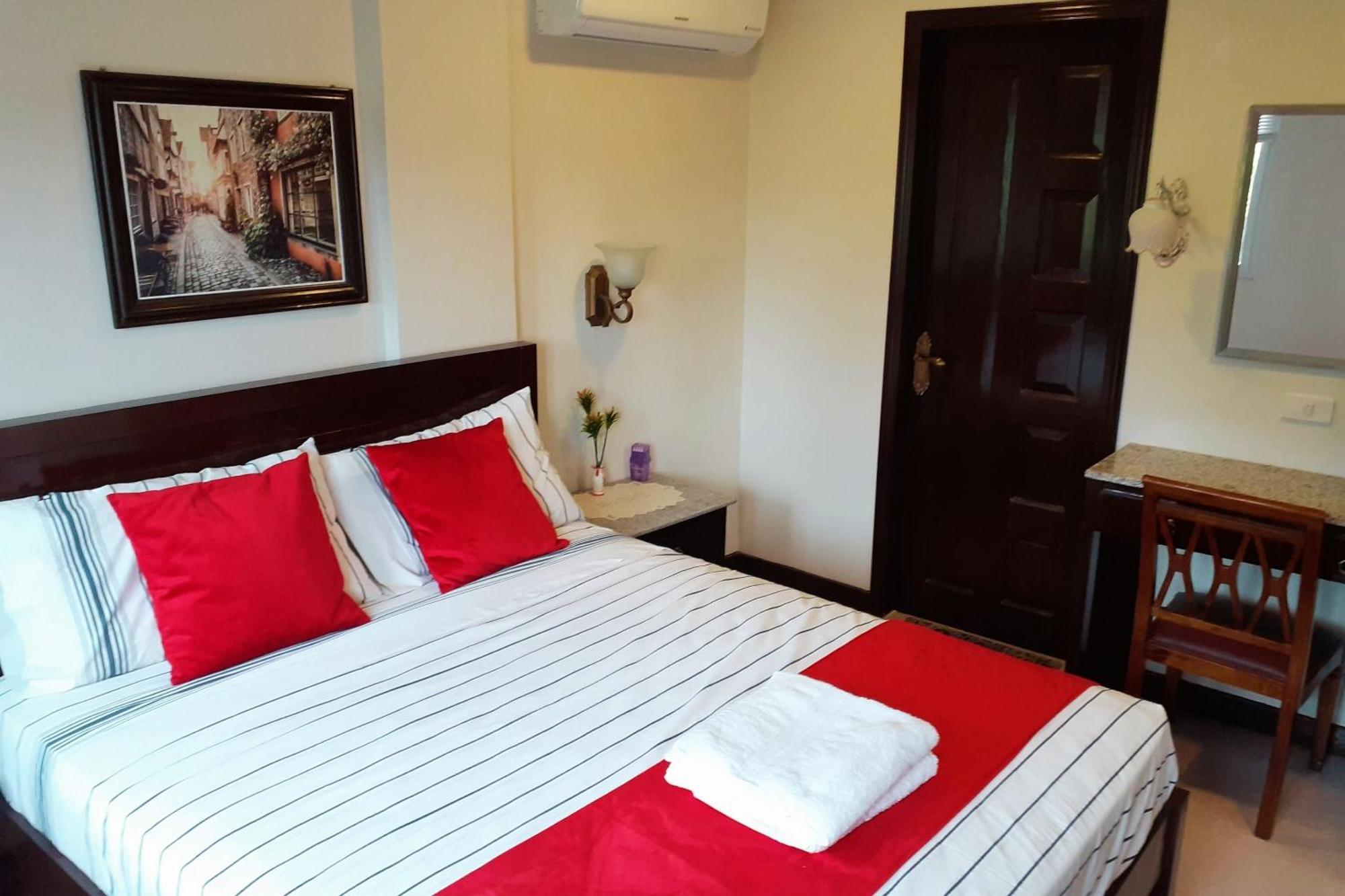 Venezia Suites Hotel Iloilo Zimmer foto