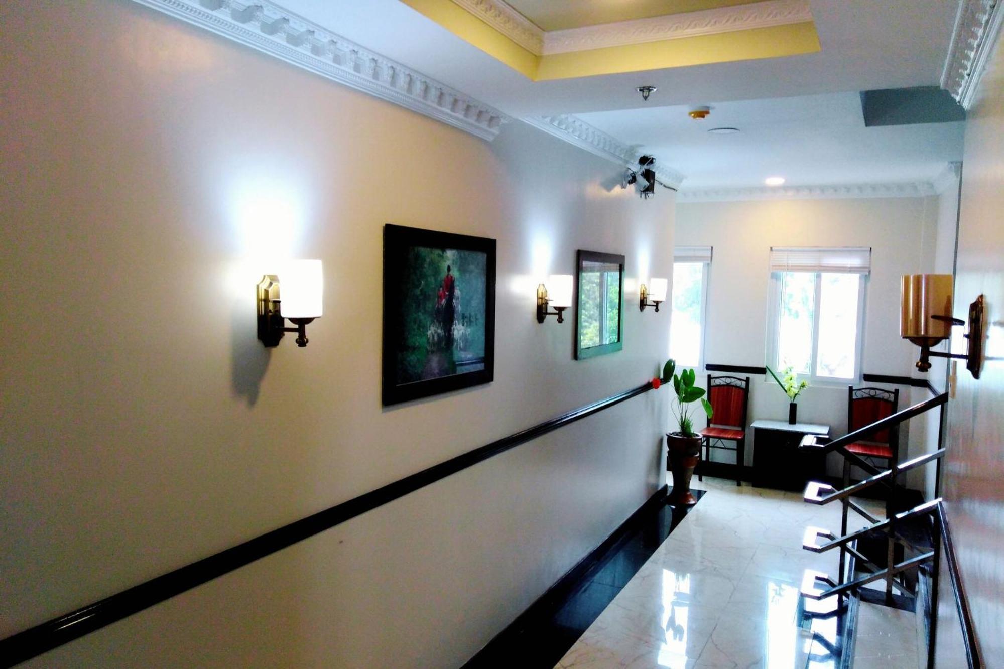 Venezia Suites Hotel Iloilo Exterior foto